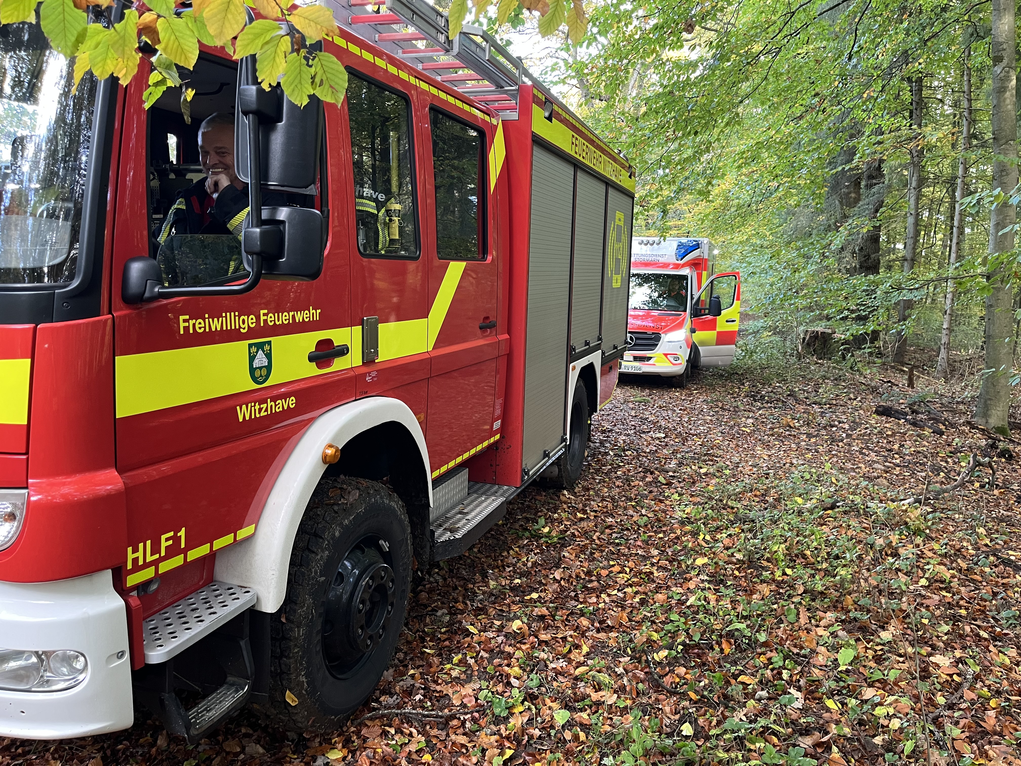 #EinsatzFFW 44 🚒🚨 28.10.2026 ⏰ 13:54 Uhr | 📟 NOTF 01, Tragehilfe